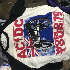 AC/DC BAND T SHIRT XL